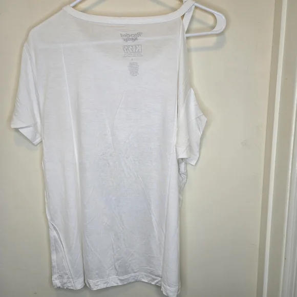 NWOT Recycled Karma Kiss tee - Picture 4 of 7